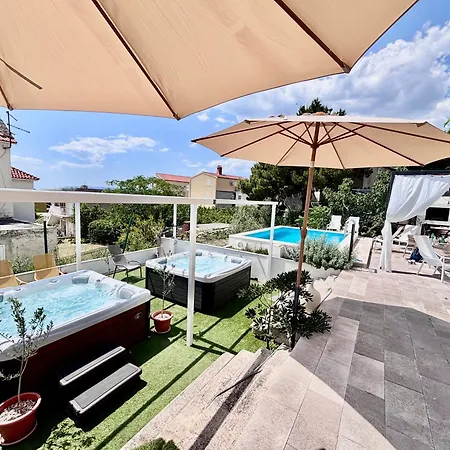 公寓 Summer App Pool Spa Jacuzzi 2